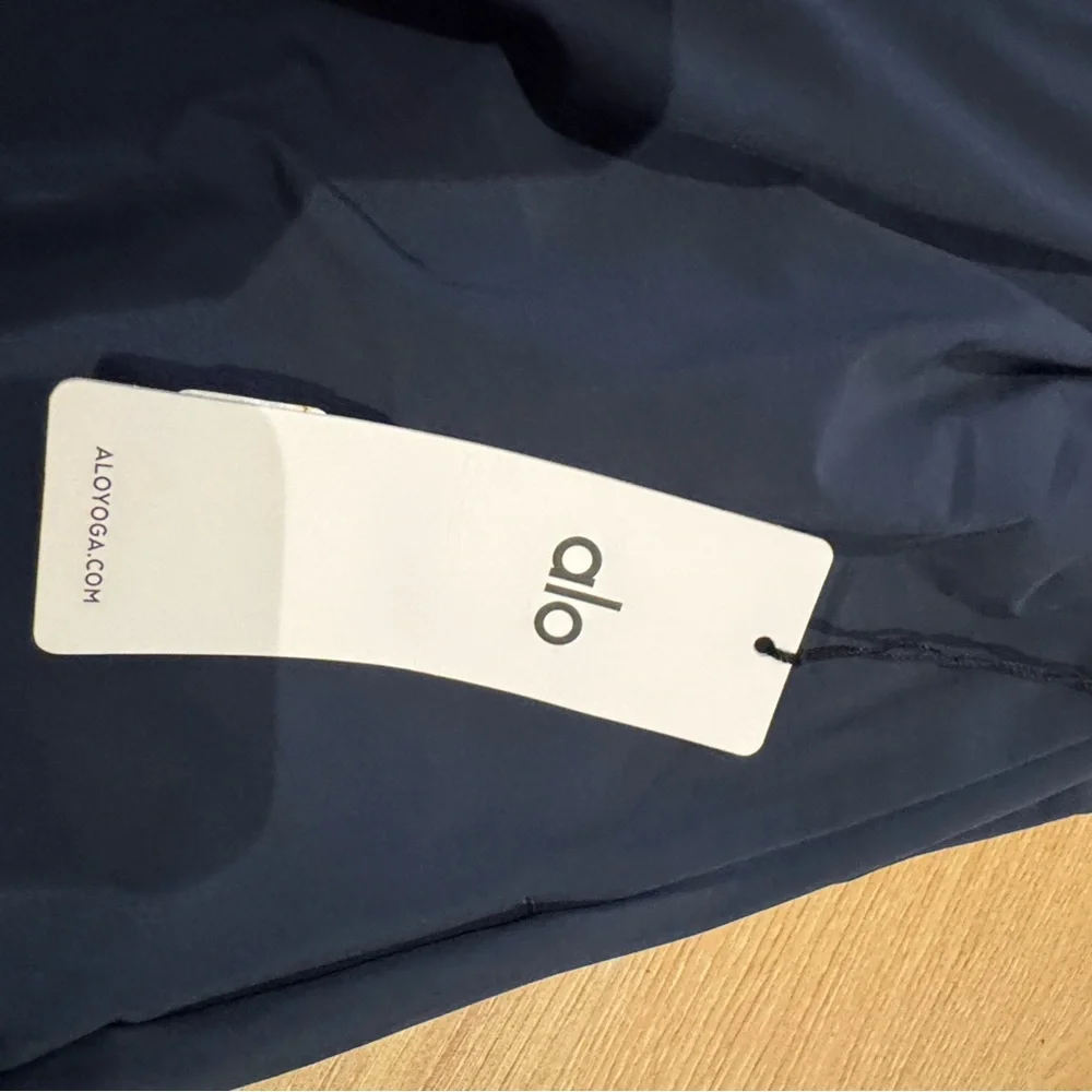 ALO Suit Up Joggers - Picture 1 of 4